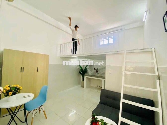 PHÒNG GÁC CỬA SỔ TRỜI RỘNG THOÁNG NGAY KHU K300