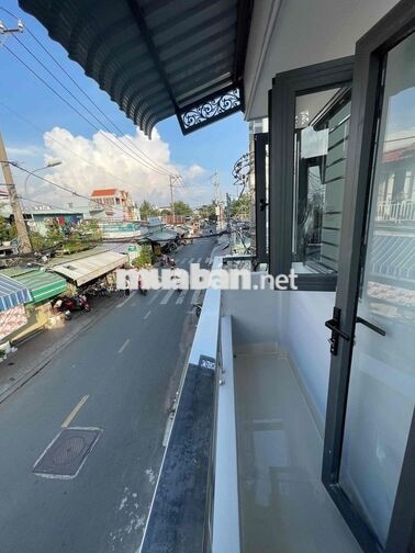 Nhà Mặt Tiền gần chợ trường học thích hợp kinh doanh mua bán