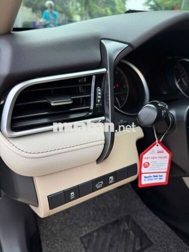 TOYOTA CAMRY 2.0G SX 2019 ZIN 9 VẠN FULL LỊCH SỬ