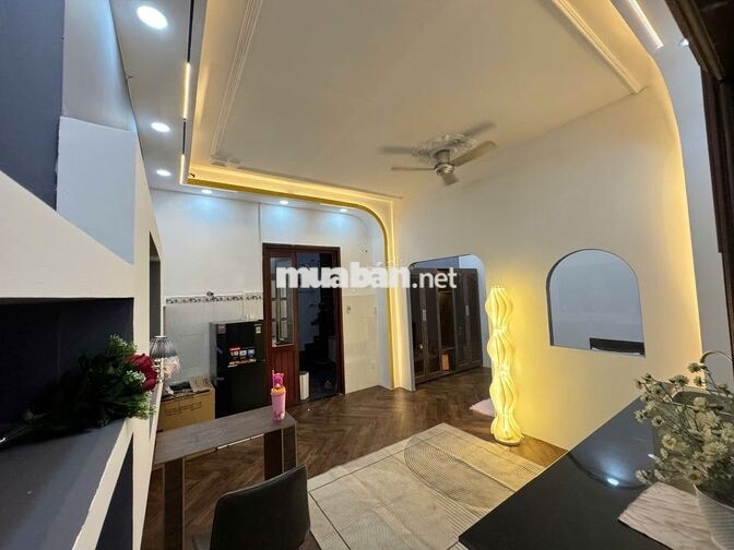 [STUDIO MỚI[ FULL NỘI THẤT CAO CẤP - CÓ BAN CÔNG -TÂN BÌNH