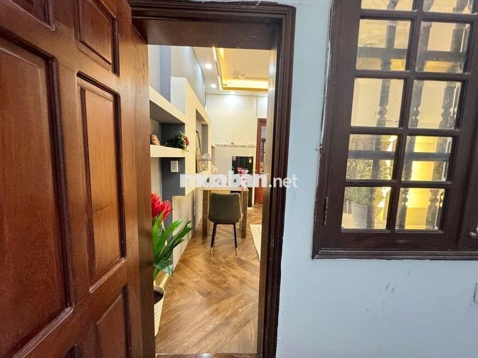 [STUDIO MỚI[ FULL NỘI THẤT CAO CẤP - CÓ BAN CÔNG -TÂN BÌNH