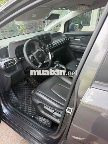 Hyundai Stargazer 1.5 Đặc Biệt 2022 Xám 7 chỗ