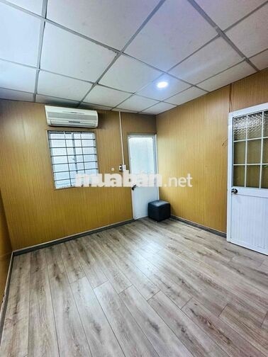 Cho Thuê Nhà Nguyên Căn, Gần Đại Học Mở, 1 Máy Lạnh, 1 Bộ Sofa, 2 PN