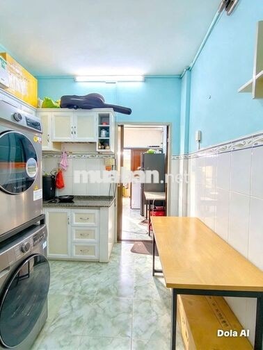 Bán căn hộ 31m2 đường Bàu Cát 6, phường Tân Bình, TP. HCM 1,78tỷ