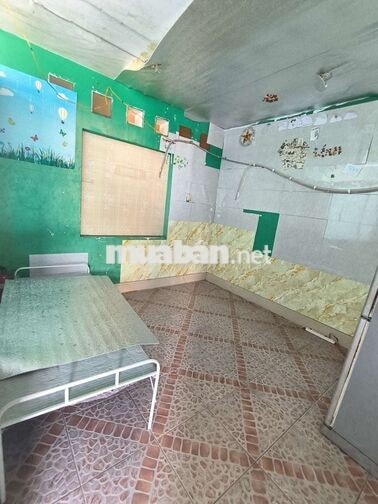 phòng 1tr6, 2tr2 tolet trong, giờ giấc tự do 