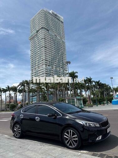 Kia Cerato 2024 Đen 5 chỗ Tự động Xăng