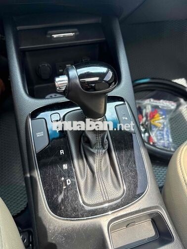 Kia Cerato 2024 Đen 5 chỗ Tự động Xăng