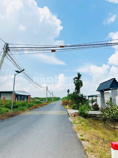 6x120 Đất đẹp xây trọ đường nhựa thông vào KCN. 990tr TL 