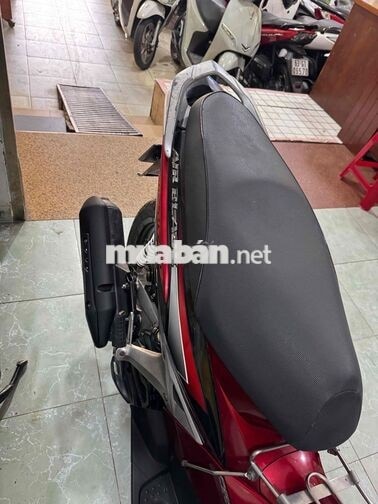 Honda Air Blade Thái Lan màu Đỏ