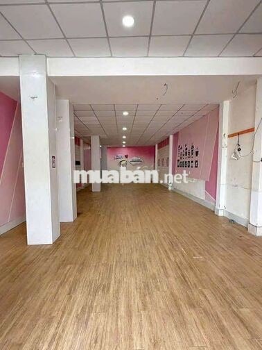 Cho thuê nhà mặt tiền thuận tiện kinh doanh Trần Chiên