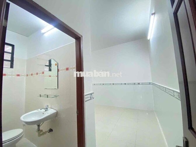 CHO THUÊ NHÀ 2 LẦU KHU DÂN CƯ NAM LONG