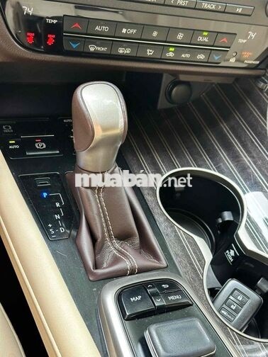 Lexus RX350 2019 Mỹ Vàng cát