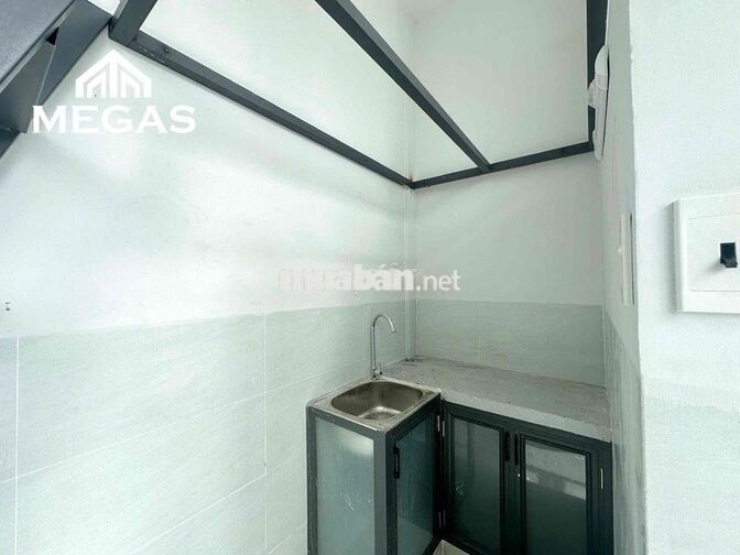 Gần Đại học HUIT và ĐH VHU chỉ mất 5p đi xe