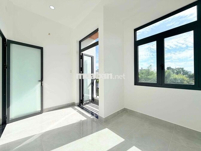 NHÀ MỚI HXH SAU CHỢ ĐÔNG THẠNH CHÍNH CHỦ BÁN GẤP 4T190