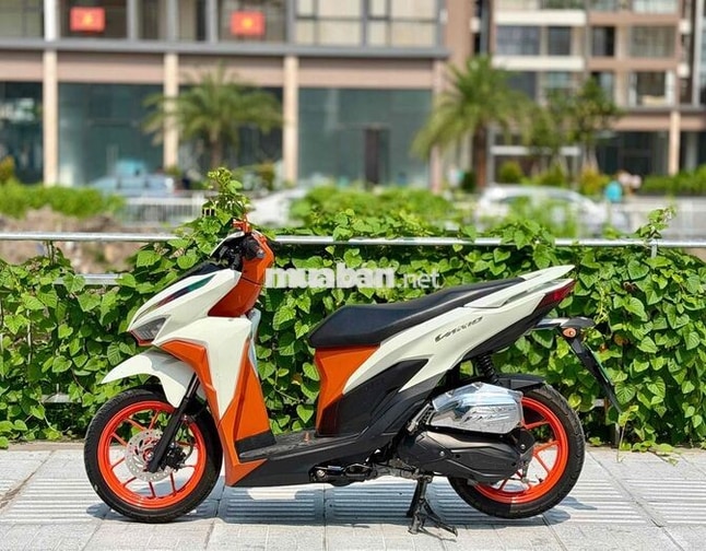 Honda Vario 125 Trắng cam khoá Smartkey 41.000 km