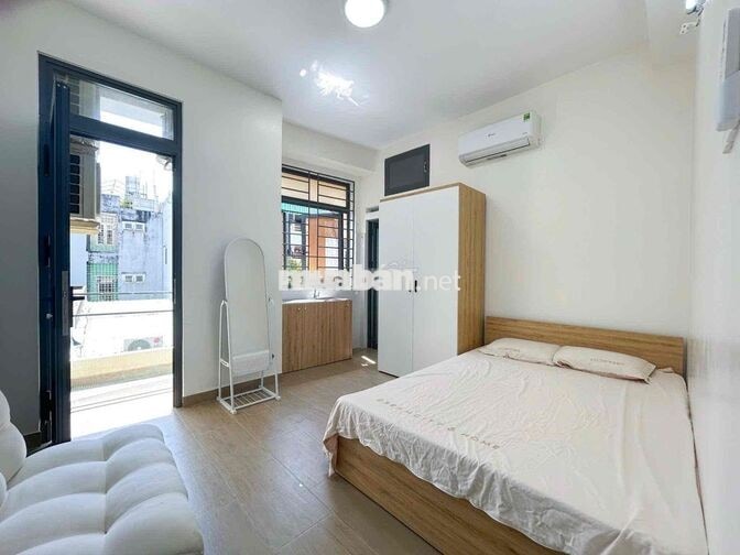 STUDIO BANCOL NGAY BỜ KÈ HOÀNG SA TRƯỜNG SA