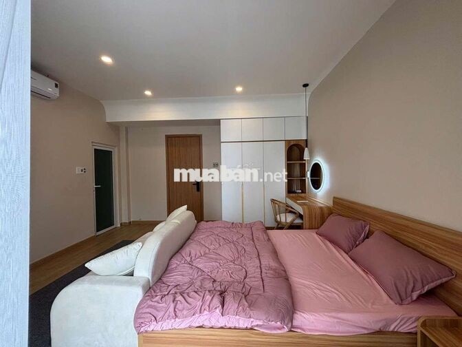 CĂN HỘ QUẬN 10 BAN CÔNG LỚN, FULL NỘI THẤT, MÁY GIẶT RIÊNG