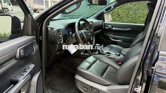 Ford Wildtrak 4x4 2023 Đen 33.500km