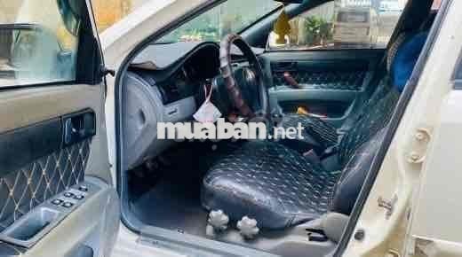Chevrolet Lacetti Trắng 5 chỗ