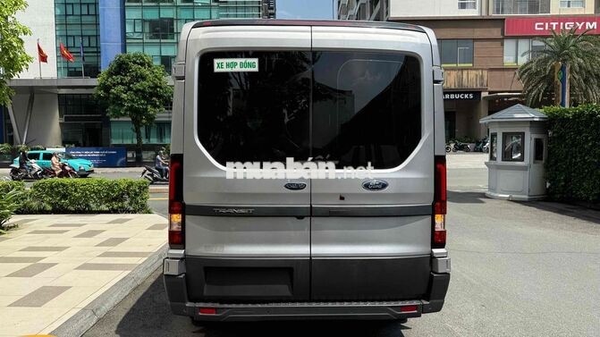 Ford Transit Trend 2024 Bạc 71.600 km