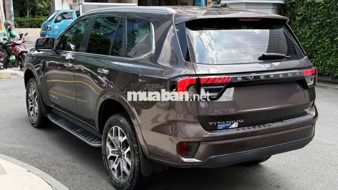 Ford Everest Tita 4x4 2022 Nâu 21.900km
