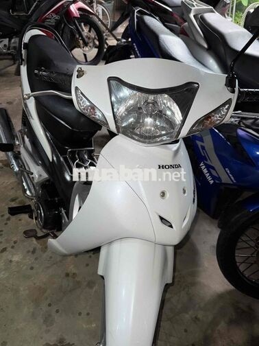 Honda Wave A 2016 Trắng 30.000 km