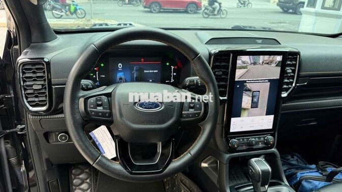 Ford Wildtrak 4x4 2023 Đen 33.500km