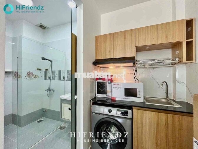 STUDIO MỚI XÂY FULL NỘI THẤT SIÊU XỊN - cửa sổ trời - có Bancol