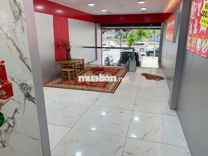 Cho thuê cửa hàng mặt phố Quang Trung, cạnh Bưu điện Hà đông