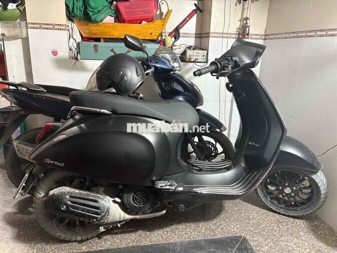 Piaggio Vespa Sprint 150cc 2022 Đen