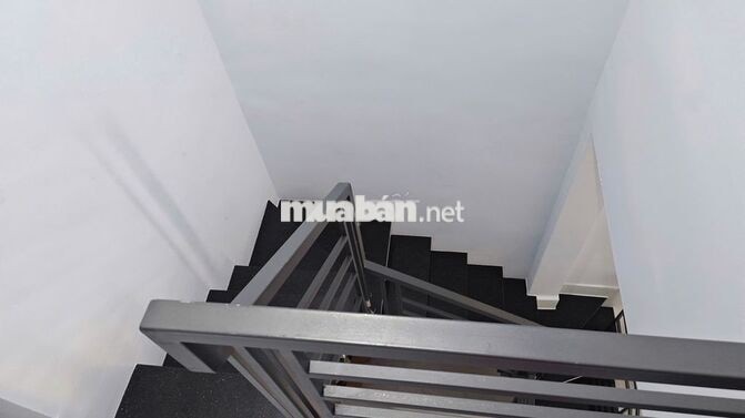 Bán nhà CMT8 Nhiêu Lộc, sổ hồng riêng, 6,5 tỷ, có thương lượng mạnh