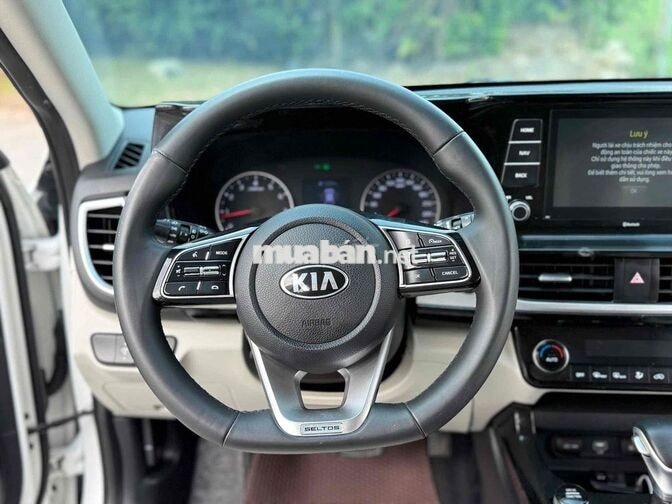 Kia Seltos Luxury 2020