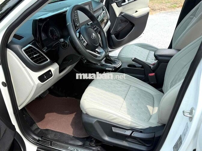 Kia Seltos Luxury 2020
