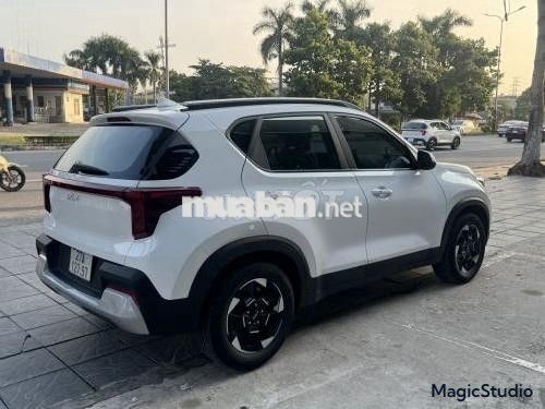 Xe Kia Sonet Deluxe 1.5 AT 2024 - 468 Triệu