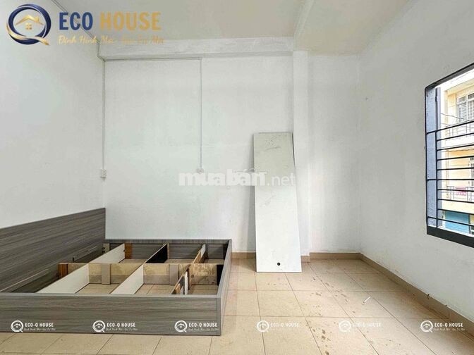 PHÒNG TRỌ STUDIO CỬA SỔ GẦN ĐẠI HỌC VĂN HIẾN