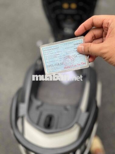 grande 2015 cốp rộng chính chủ kêu bán