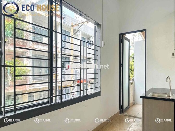 PHÒNG TRỌ STUDIO CỬA SỔ GẦN ĐẠI HỌC VĂN HIẾN