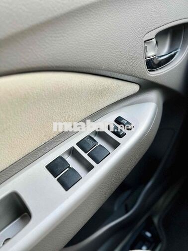 Toyota Vios 1.5 G - 2013