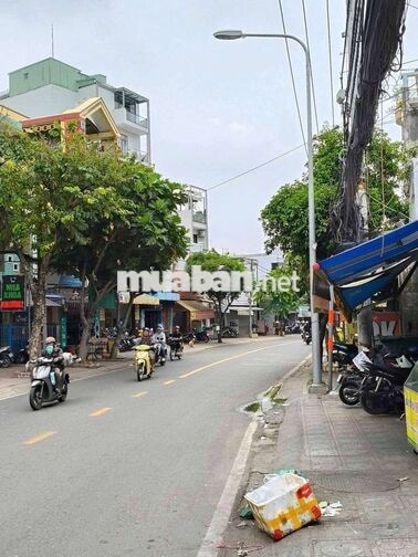 Cho thuê nhà mặt tiền đường Lê Văn Lương kinh doanh tự do 