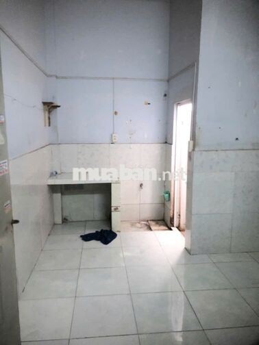 Phòng trọ 2 triệu, gần Phạm Văn Đồng