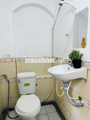 DUPLEX SINH VIÊN FULL NỘI THẤT, CỬA SỔ TRỜI GẦN SGU, HCMUE