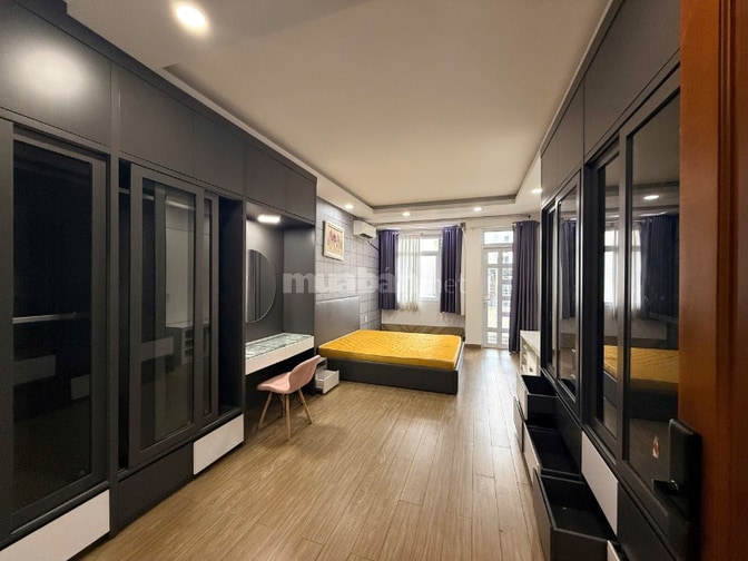Cho thuê nhà HXT, xe hơi ngủ trong nhà đường Nguyễn Văn Trỗi giá 35Tr