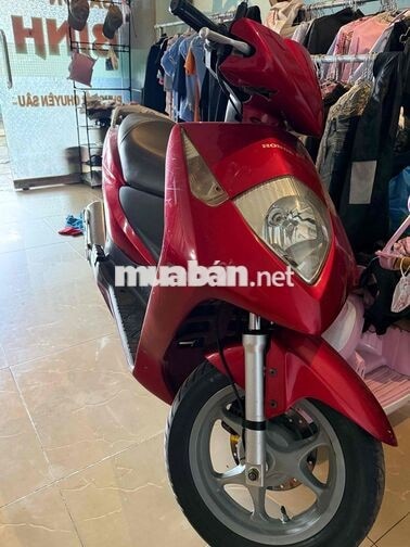 Honda Dylan 2005 153cc màu Đỏ