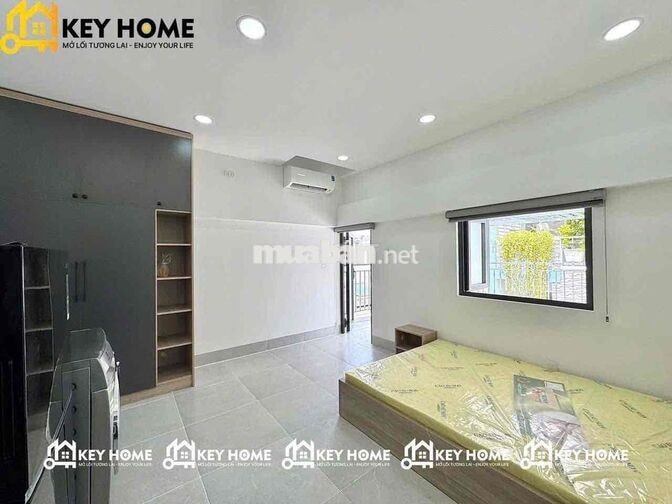 Căn Hộ Ban Công Siêu Rộng Full Nội Thất Ngay Chợ Hạnh Thông Tây