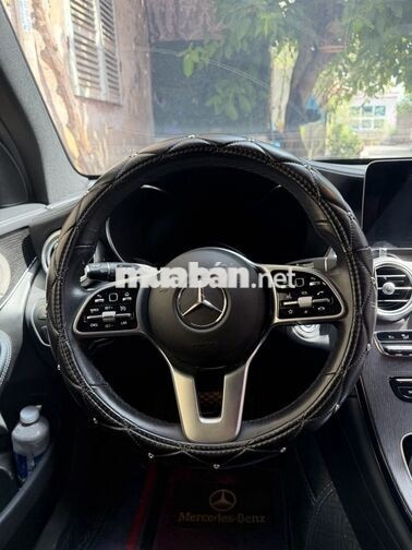 Mercedes-Benz GLC300 2021 Đỏ 45000 km
