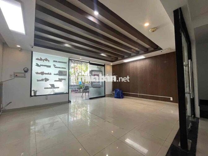 Cho Thuê Mặt Bằng Phú Mỹ Hưng 80m2 vị trí Sầm Uất kinh doanh tự do