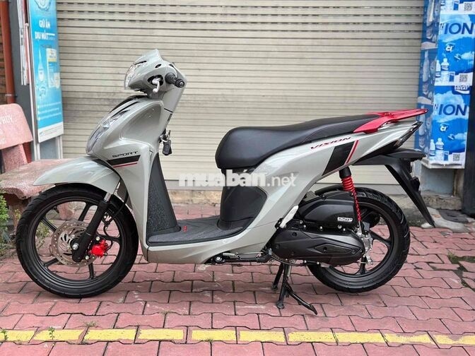Honda Vision 2025 bản đặc biệt, dán full keo.