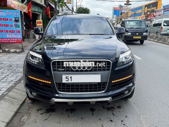 Audi Q7 3.6 quattro model 2008 màu xanh đen