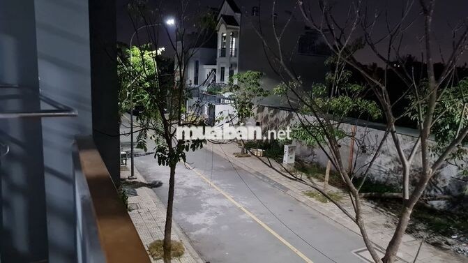 CHO THUÊ NHÀ NGUYÊN CĂN tại An Phú Đông, Q12