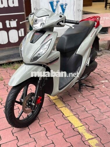 Honda Vision 2025 bản đặc biệt, dán full keo.